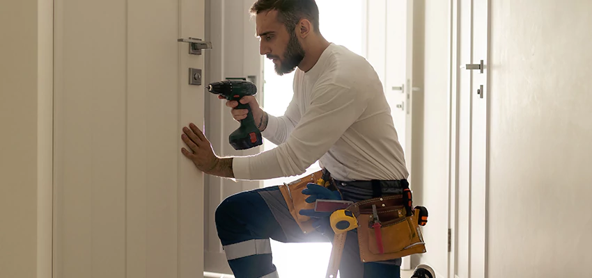Mailbox Lock Installation Expert in Davis, California